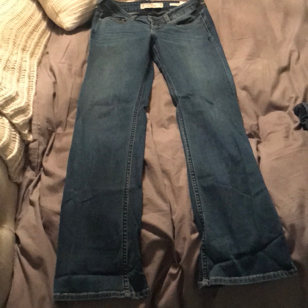 Hollister Bootcut Low Rise 7R 28R